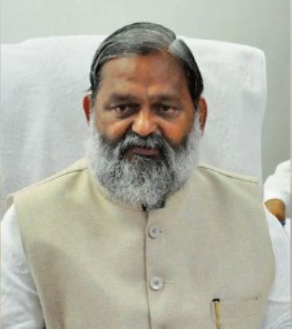 पृथ्वीराज चव्हाण देश के गद्दार उनपर दर्ज हो केस उनकी भाषा भी पाकिस्तानी मंत्री अनिल विज